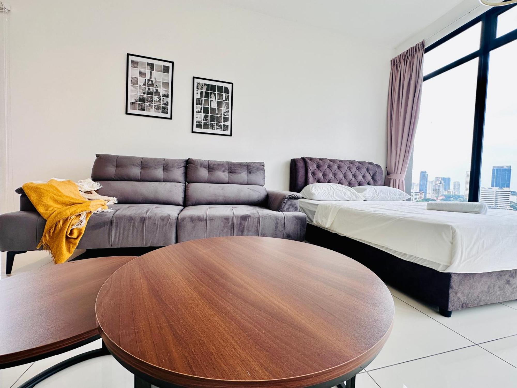 New Instagramable 2br For 10pax 无敌美景两房民宿 Beacon Executive George Town